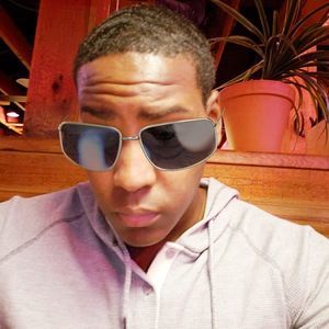 Meet your Posher, Tony